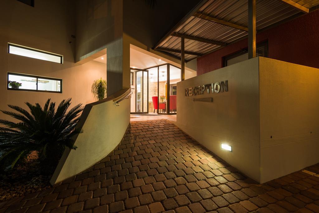 Montebello Guesthouse Windhoek Exterior foto